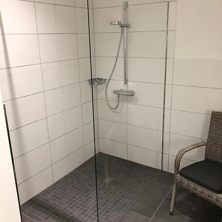 Modernes Apartment In Ruhiger Lage, 70Qm, 4 Personen Brietlingen Exterior photo