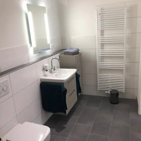 Modernes Apartment In Ruhiger Lage, 70Qm, 4 Personen Brietlingen Exterior photo