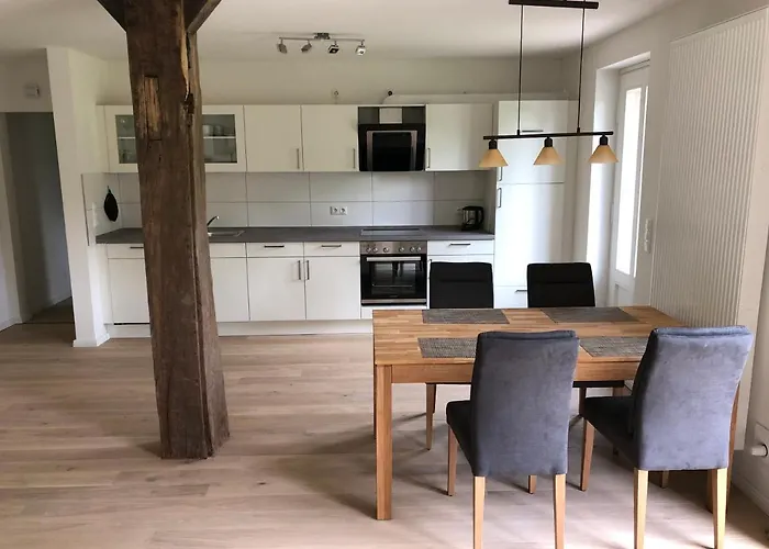 Modernes Apartment in ruhiger Lage, 70qm, 4 Personen