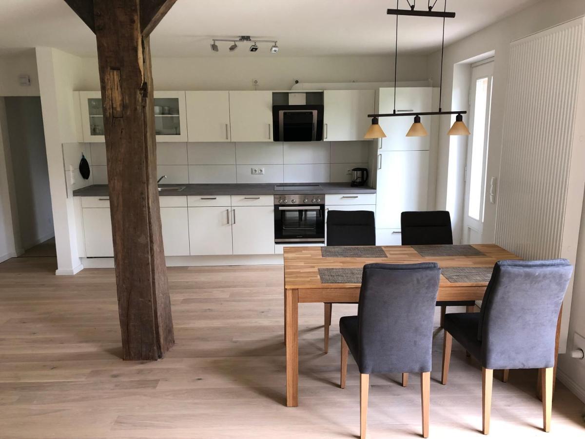 Apartment Modernes In Ruhiger Lage, 70qm, 4 Personen Brietlingen